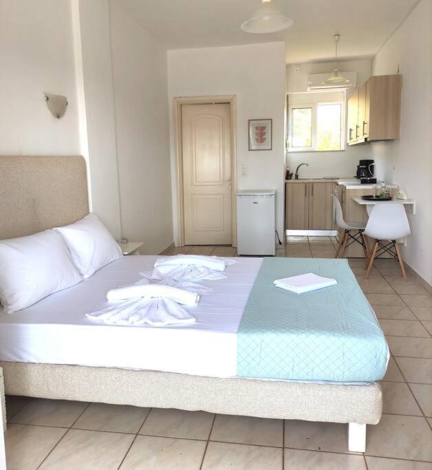 #4 Giorgos & Chara Apartments Nea Kydonia  Ngoại thất bức ảnh
